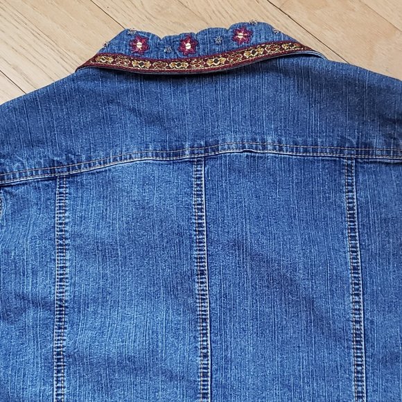 Alfred Dunner Women's Denim/Jean Vest With Embroidered & Beaded Accents Size 16P - Picture 8 of 15